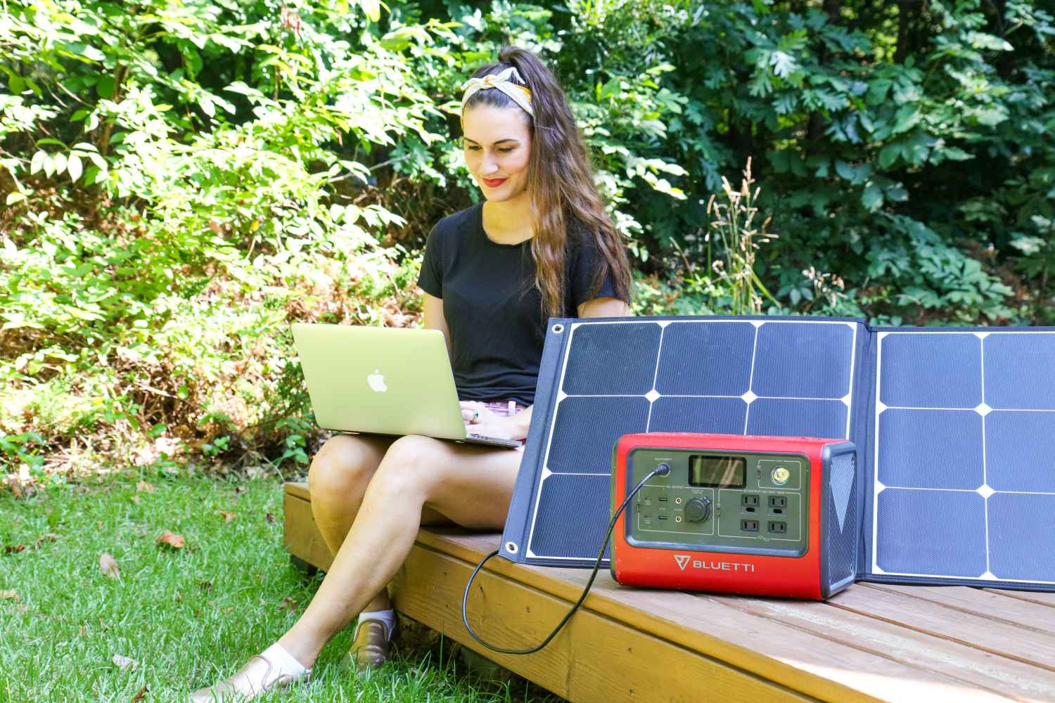 Solar Powered Crock-Pot! (using solar panel and battery) - easy DIY 