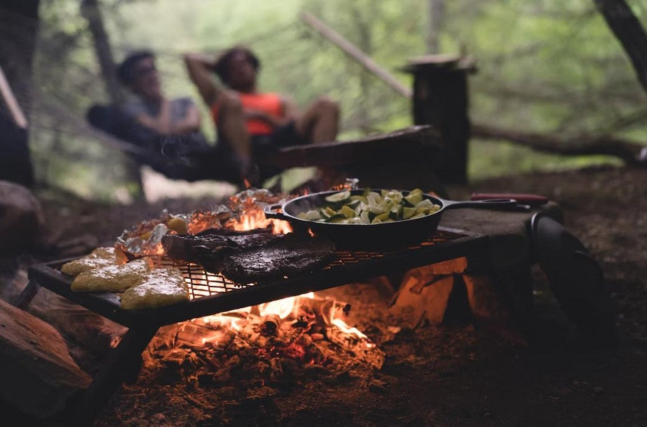 How to Keep Food Cold While Camping