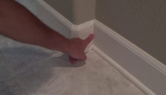 How to Remove Baseboards in 5 Simple Steps